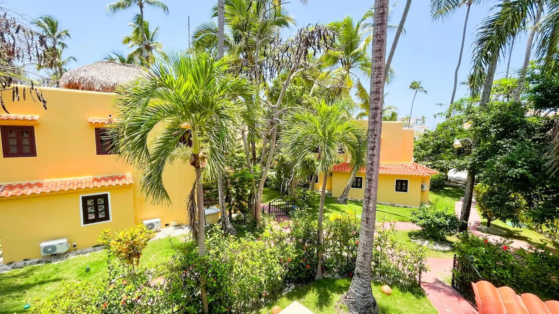 Beach Villas & Apartments Ocean & Garden View Wifi Bbq Beach Club & Spa Punta Cana Hotel