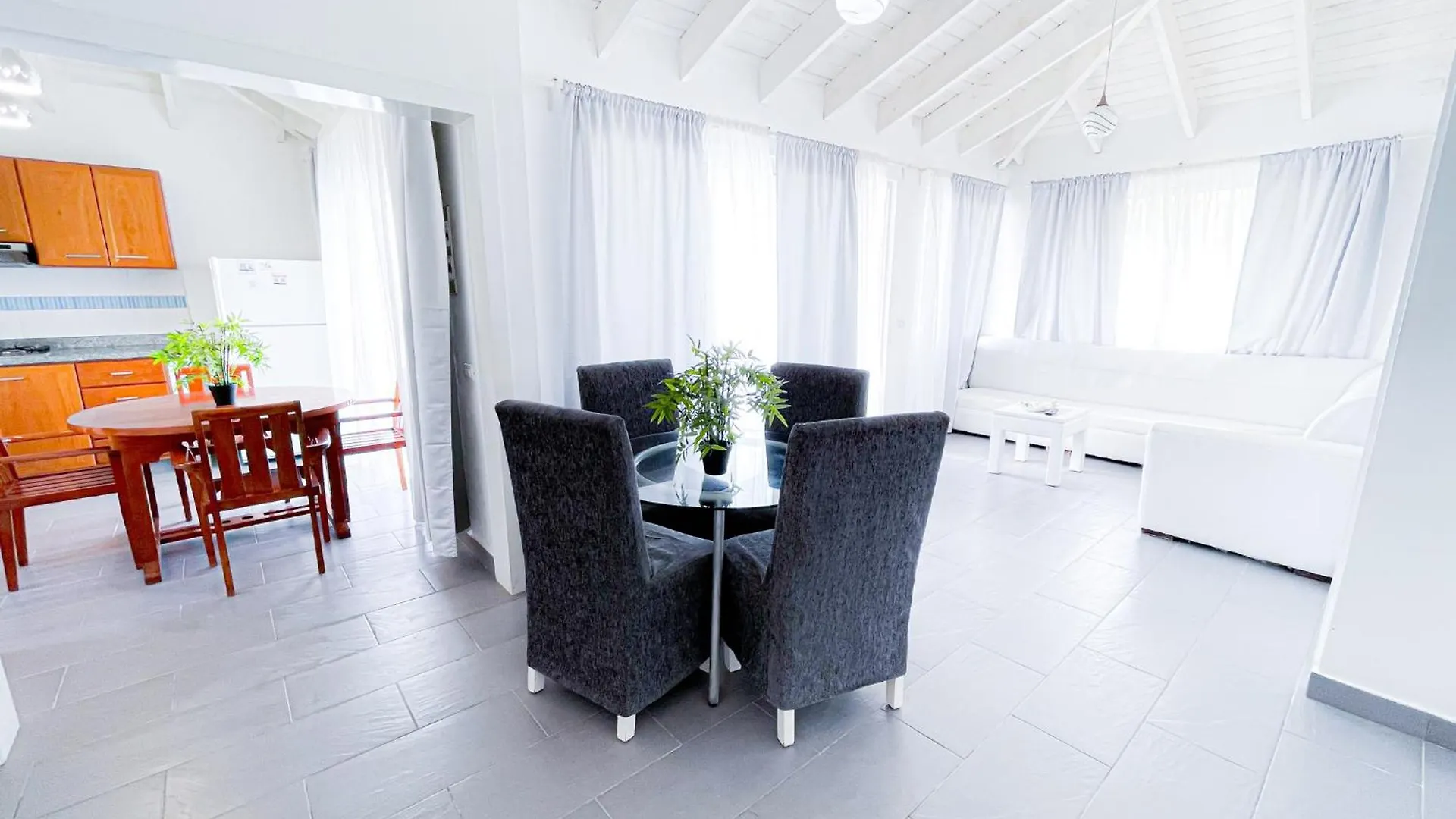 Beach Villas & Apartments Ocean & Garden View Wifi Bbq Beach Club & Spa Punta Cana